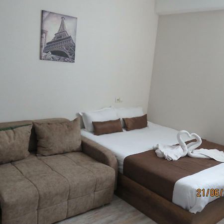 Atlas Hotel Tbilisi Exterior foto